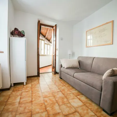 Casa Lieta * בלאג'יו
